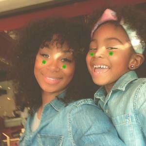 Meet your Posher, Candace